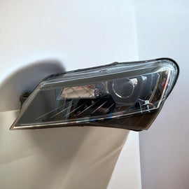 Frontscheinwerfer Skoda Superb III 3V0941015B Links Scheinwerfer Headlight