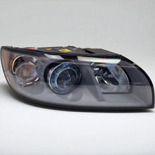 Load image into Gallery viewer, Frontscheinwerfer Volvo S40 II 31335240 Xenon Rechts Scheinwerfer Headlight SCH5869271781my