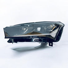 Laden Sie das Bild in den Galerie-Viewer, Frontscheinwerfer Skoda Enyaq 5LB941015A Full LED Links Scheinwerfer Headlight