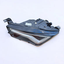 Laden Sie das Bild in den Galerie-Viewer, Frontscheinwerfer Seat Ateca 576941031 Links Scheinwerfer Headlight