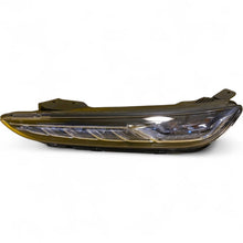 Laden Sie das Bild in den Galerie-Viewer, Frontscheinwerfer Hyundai Kona 92207 LED Links Scheinwerfer Headlight SCH4944657263di