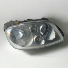 Laden Sie das Bild in den Galerie-Viewer, Frontscheinwerfer VW Touareg Rechts Scheinwerfer Headlight