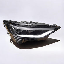 Laden Sie das Bild in den Galerie-Viewer, Frontscheinwerfer Audi E-Tron 4KE941040 LED Rechts Scheinwerfer Headlight