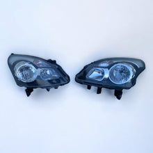 Laden Sie das Bild in den Galerie-Viewer, Frontscheinwerfer Renault Koleos I Ein Satz Scheinwerfer Headlight