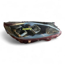 Laden Sie das Bild in den Galerie-Viewer, Frontscheinwerfer Ford Kuga III LV4B-13E014-CD Full LED Rechts Headlight SCH4597257894iz
