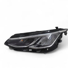 Laden Sie das Bild in den Galerie-Viewer, Frontscheinwerfer VW Golf VIII 90150890 5H1941005C LED Rechts oder Links SCH6720403037mn