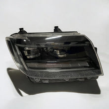 Load image into Gallery viewer, Frontscheinwerfer VW Crafter 7C1941036A Rechts Scheinwerfer Headlight SCH5204445287sa