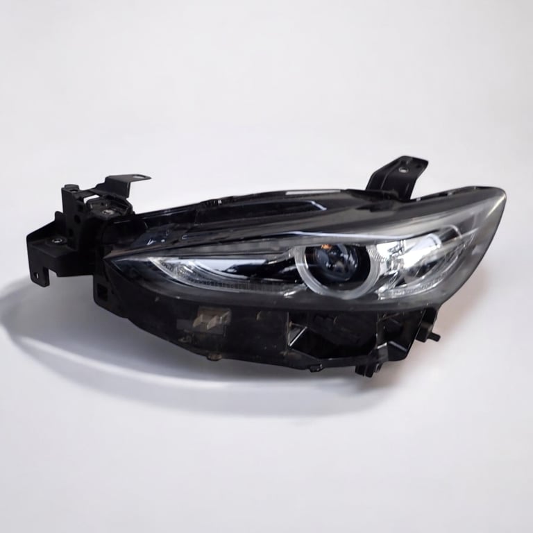 Frontscheinwerfer Mazda 6 Gj GRF5-51040 Ein Stück (Rechts oder Links) Headlight