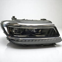 Load image into Gallery viewer, Frontscheinwerfer VW Tiguan 5NB941082A Xenon Rechts Scheinwerfer Headlight