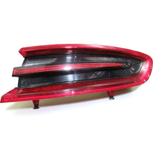 Laden Sie das Bild in den Galerie-Viewer, Frontscheinwerfer Porsche Macan 95b 95B945096D T95B044 Rechts Headlight