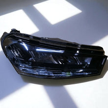 Laden Sie das Bild in den Galerie-Viewer, Frontscheinwerfer Skoda Fabia 6VB941016 Full LED Rechts Scheinwerfer Headlight