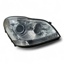 Laden Sie das Bild in den Galerie-Viewer, Frontscheinwerfer Mercedes-Benz X164 Rechts Scheinwerfer Headlight SCH8931499668zp