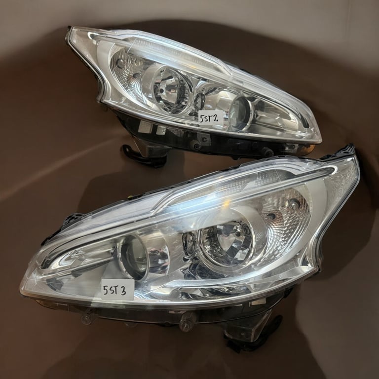 Frontscheinwerfer Peugeot 208 9802221480 LED Ein Stück (Rechts oder Links)