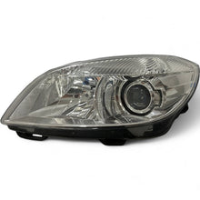 Laden Sie das Bild in den Galerie-Viewer, Frontscheinwerfer Skoda Fabia II 5J1941015E Links Scheinwerfer Headlight