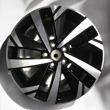 Load image into Gallery viewer, 1x Alufelge 16 Zoll 6.5" 5x100 47ET Glanz 2SD601025 VW Polo Rim Wheel FEL1717318531er
