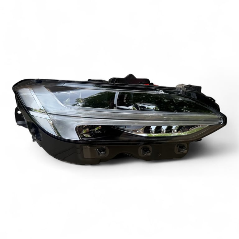 Frontscheinwerfer Volvo V90 Cross Country 32404740 Full LED Rechts Headlight SCH7525359626bj