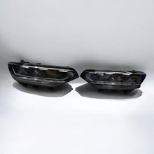 Laden Sie das Bild in den Galerie-Viewer, Frontscheinwerfer VW Passat B8 3G1941035P 3G1941036P LED Rechts oder Links