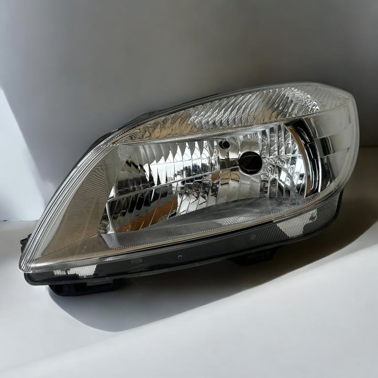 Frontscheinwerfer Skoda Fabia II MCJ14472 Links Scheinwerfer Headlight