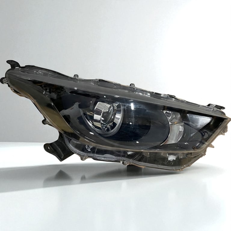 Frontscheinwerfer Toyota 4 Yaris K0-6EU Rechts Scheinwerfer Headlight