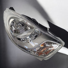Load image into Gallery viewer, Frontscheinwerfer Hyundai I10 92102-0X1 Rechts Scheinwerfer Headlight SCH1266783143dh