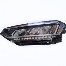 Laden Sie das Bild in den Galerie-Viewer, Frontscheinwerfer VW Touran 5TB941035B LED Links Scheinwerfer Headlight