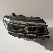 Load image into Gallery viewer, Frontscheinwerfer VW Tiguan 5NB941082D LED Rechts Scheinwerfer Headlight