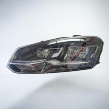 Load image into Gallery viewer, Frontscheinwerfer VW Polo 6C1941035 Links Scheinwerfer Headlight