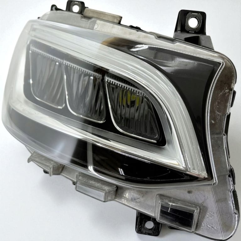 Frontscheinwerfer Mercedes-Benz Sprinter A9109065800 Rechts Headlight SCH2692724844yj