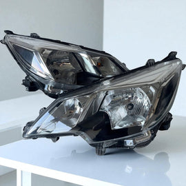 Frontscheinwerfer Mitsubishi Space Star 8301D445 Links Scheinwerfer Headlight