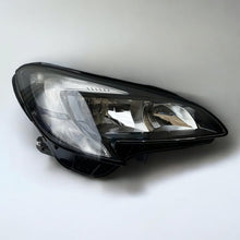 Laden Sie das Bild in den Galerie-Viewer, Frontscheinwerfer Opel Corsa E 39108223 Rechts Scheinwerfer Headlight