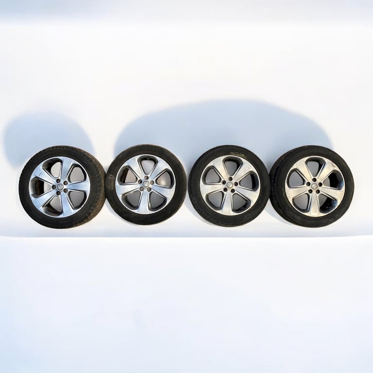 4x Alufelge 18 Zoll 7.0" 5x105 Opel Mokka Rim Wheel