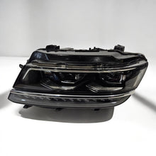 Laden Sie das Bild in den Galerie-Viewer, Frontscheinwerfer VW Tiguan 5NB941081D Full LED Links Scheinwerfer Headlight
