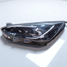 Laden Sie das Bild in den Galerie-Viewer, Frontscheinwerfer Ford Focus JX7B-13E017-CF Full LED Links Headlight SCH3672875306gt