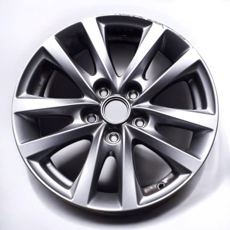 1x Alufelge 16 Zoll 6.5" 5x114.3 45ET Glanz Silber 9965N06560 Mazda 3 Rim Wheel