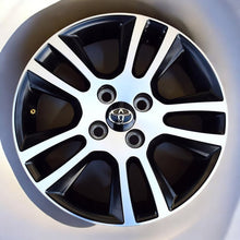 Laden Sie das Bild in den Galerie-Viewer, 1x Alufelge 15 Zoll 4.5&quot; 4x100 35ET Matt Schwarz Toyota Aygo Rim Wheel