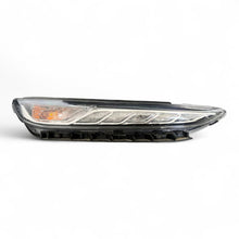 Load image into Gallery viewer, Frontscheinwerfer Hyundai Kona 92208J92 Rechts Scheinwerfer Headlight SCH9684317238os