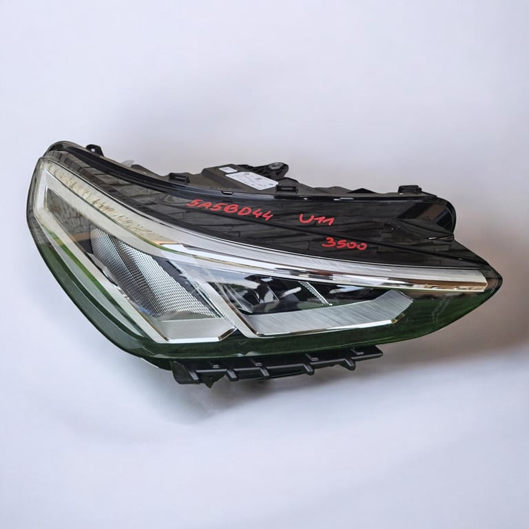 Frontscheinwerfer BMW X1 5A5BD44 LED Rechts Scheinwerfer Headlight SCH5622999484xc