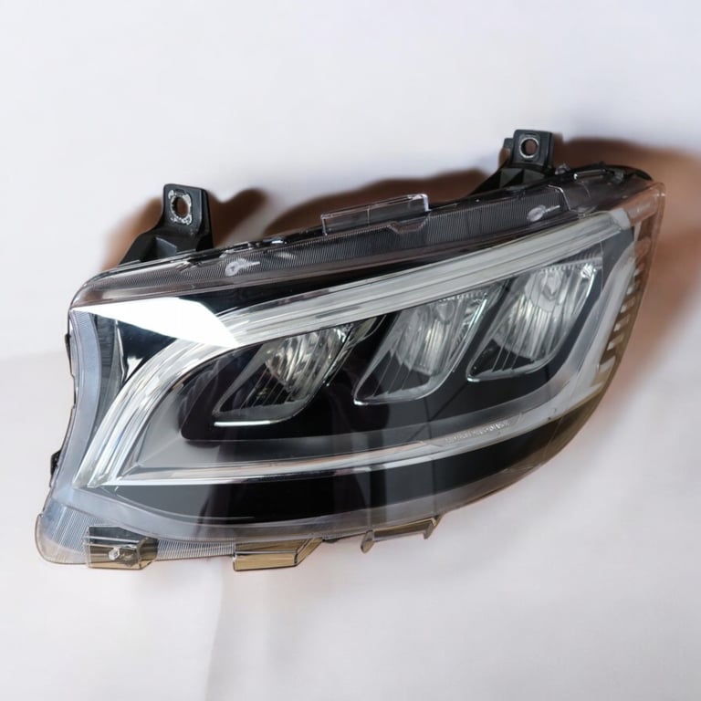 Frontscheinwerfer Mercedes-Benz Sprinter A9109065700 LED Links Headlight