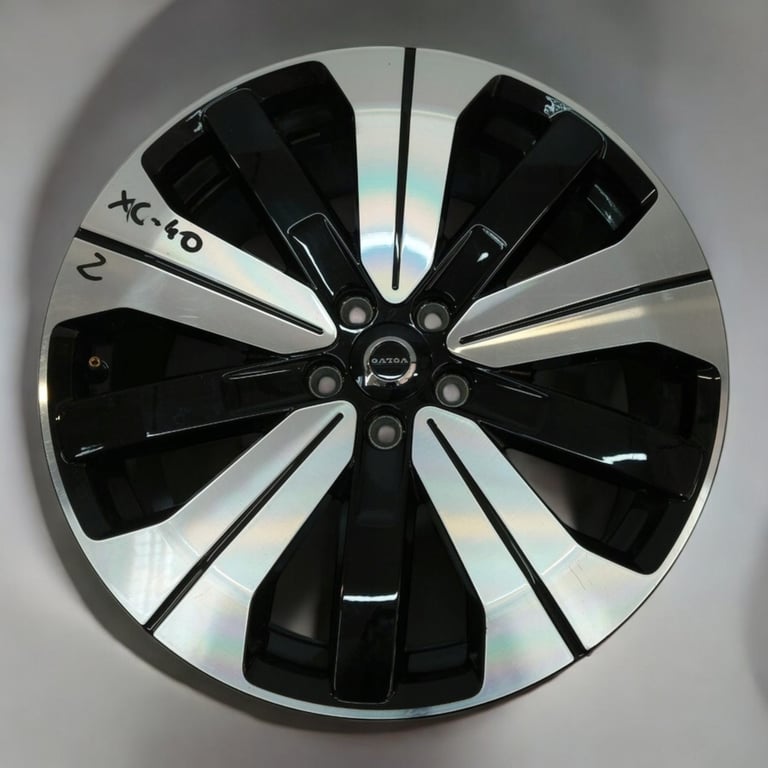 1x Alufelge 19 Zoll 8.5