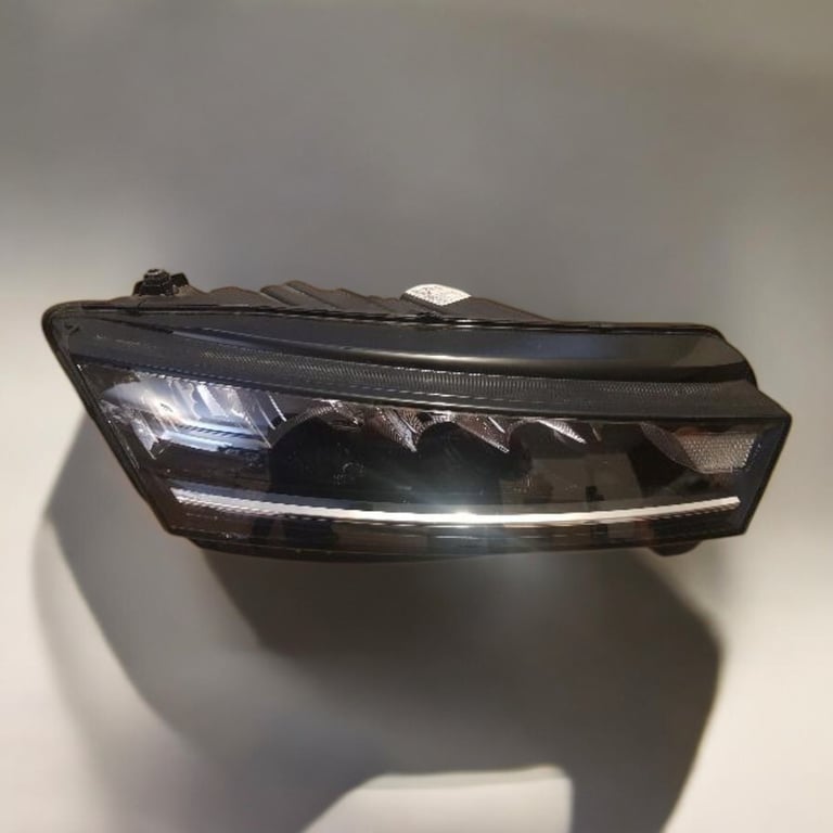 Frontscheinwerfer Skoda Octavia IV 5E4941016 LED Rechts Scheinwerfer Headlight SCH9936394206yj