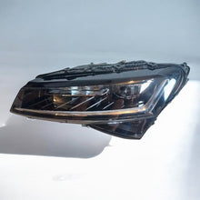 Laden Sie das Bild in den Galerie-Viewer, Frontscheinwerfer Skoda Superb III 3V1941015D Links Scheinwerfer Headlight