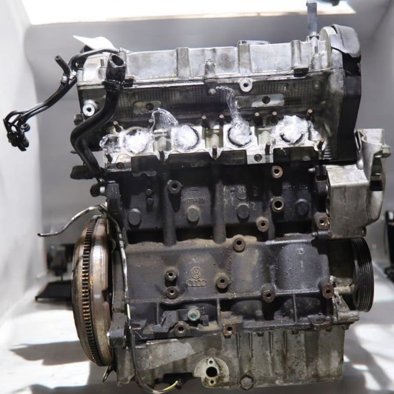 Motor Audi Tt APP 1.8 180PS 132kW 2000 Benzin Engine Unkomplett
