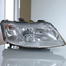 Laden Sie das Bild in den Galerie-Viewer, Frontscheinwerfer Saab 9-3 93 Xenon Rechts Scheinwerfer Headlight
