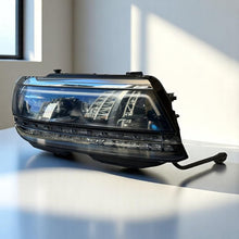 Laden Sie das Bild in den Galerie-Viewer, Frontscheinwerfer VW Tiguan 5NB941082A Rechts Scheinwerfer Headlight