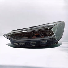 Laden Sie das Bild in den Galerie-Viewer, Frontscheinwerfer Ford Focus LED Links Scheinwerfer Headlight SCH8402365005nw