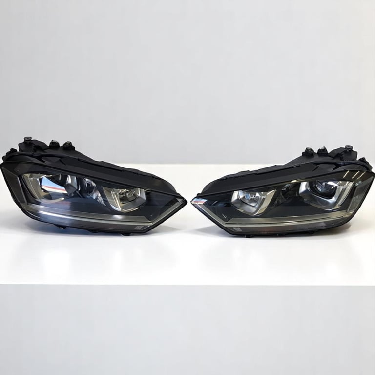 Frontscheinwerfer VW Sportsvan 90067693 Xenon Ein Stück (Rechts oder Links)