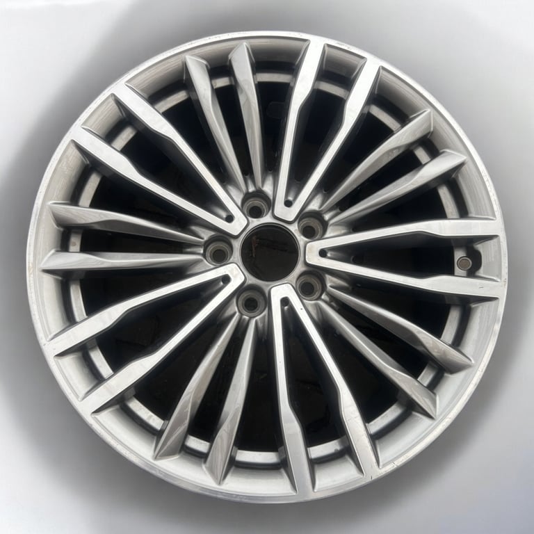 1x Alufelge 19 Zoll 8.5" 5x120 47ET Glanz Silber 6877137 BMW F10 F30 F31 Mg FEL8878542585cr