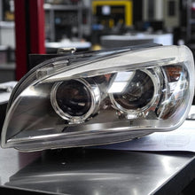 Laden Sie das Bild in den Galerie-Viewer, Frontscheinwerfer BMW X1 E84 7290239-05 Xenon Links Scheinwerfer Headlight SCH4515251033gs