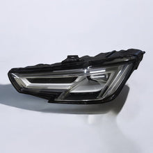 Laden Sie das Bild in den Galerie-Viewer, Frontscheinwerfer Audi A4 B9 8W0941033 LED Links Scheinwerfer Headlight