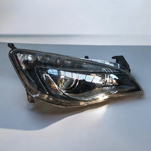 Laden Sie das Bild in den Galerie-Viewer, Frontscheinwerfer Opel Astra J 1ZT010012-02 Xenon Rechts Scheinwerfer Headlight SCH1000879140rq